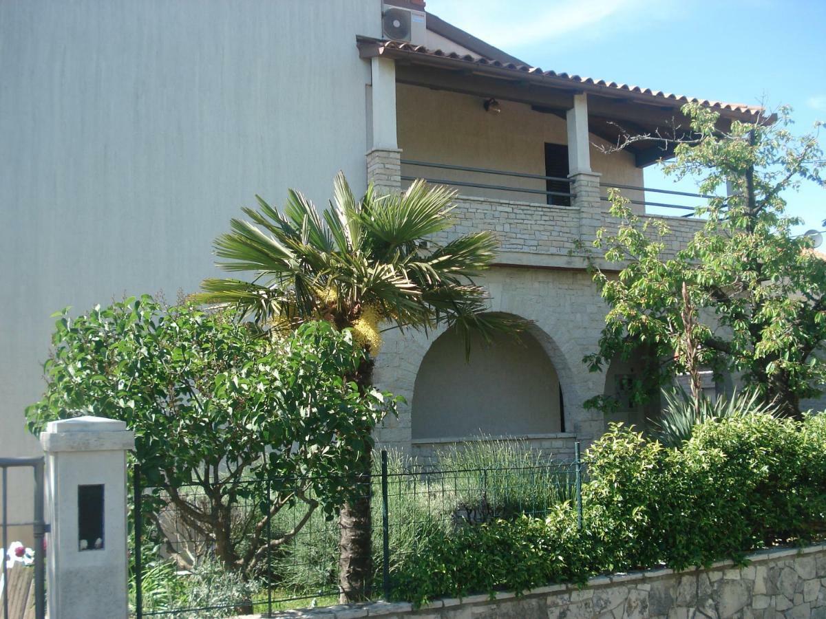 Apartment Tijano Krnica Εξωτερικό φωτογραφία