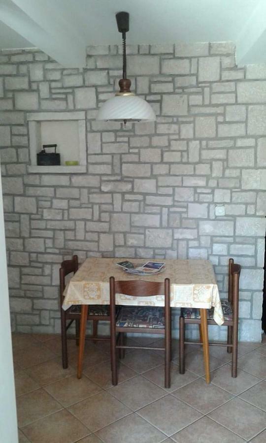 Apartment Tijano Krnica Εξωτερικό φωτογραφία