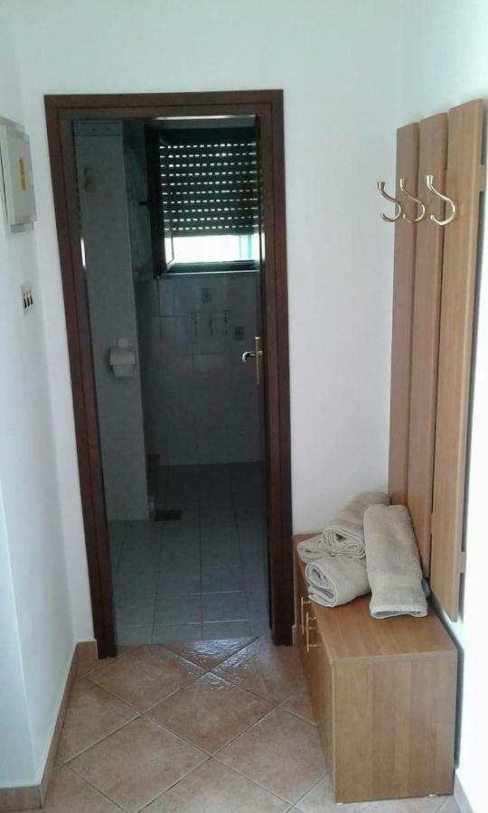 Apartment Tijano Krnica Εξωτερικό φωτογραφία